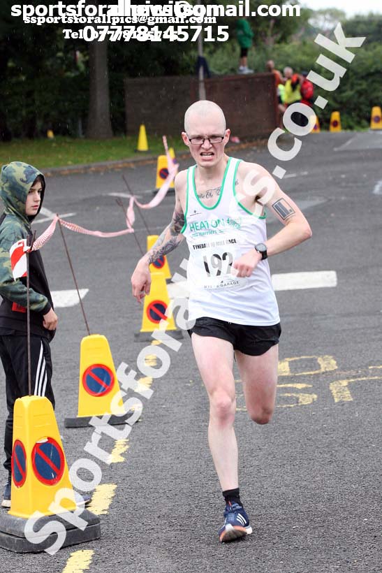 Tynedale Jelly Tea 10 Mile Road Race, Ovingham, Northumberland. Photo: David T. Hewitson/Sports for All Pics